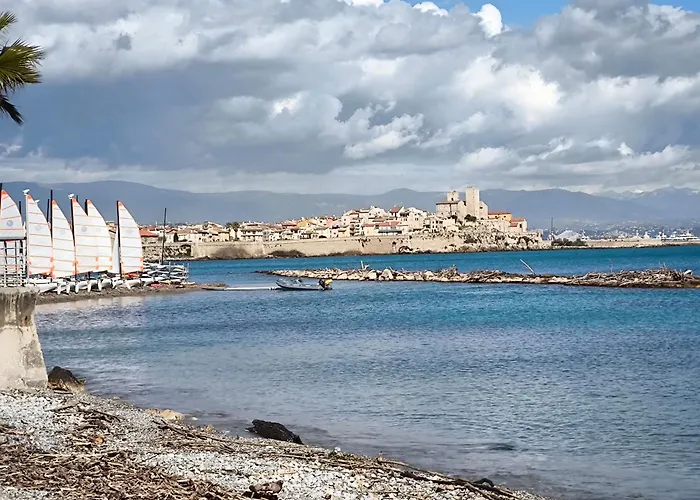 Ara 40m2 Classe Immense Terrasse 35 M2 Piscine Juan Parking Antibes