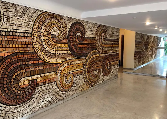 Ara 40m2 Classe Immense Terrasse 35 M2 Piscine Juan Parking * Antibes