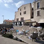 Tanit Ara 40M2 T1 Terrasse Angle 35 M2 Piscine Parking