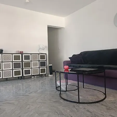 Arad 40m2 Classe Immense Terrasse 35 M2 Piscine Jlp Parking