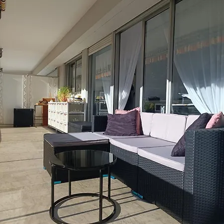 Apartment Tanit Arad Classe 40M2 Terrasse Angle 35 M2 Piscine Parking Privatif Antibes