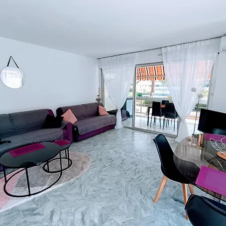 Tanit Arad Classe 40M2 Terrasse Angle 35 M2 Piscine Parking Privatif * Antibes