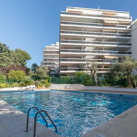 Ara 40m2 Classe Terrasse 35 M2 Piscine Parking