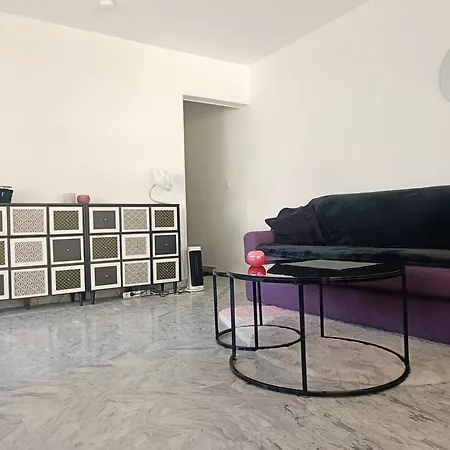 Ara 40m2 Classe Terrasse 35 M2 Piscine Parking Lägenhet