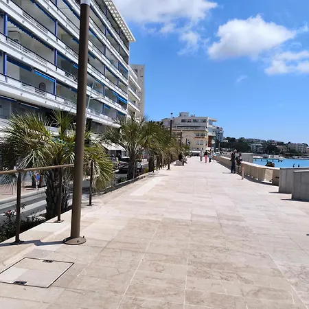 Tanit Arad Classe 40M2 Terrasse Angle 35 M2 Piscine Parking Privatif * Antibes