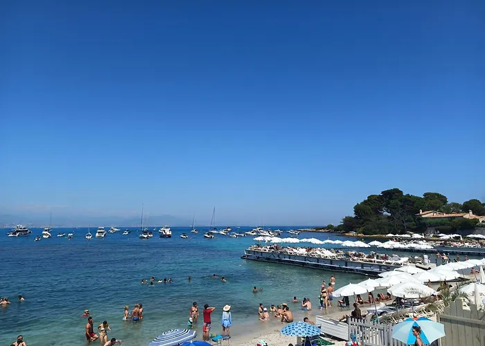 Ara 40m2 Classe Terrasse 35 M2 Piscine Parking Lägenhet *