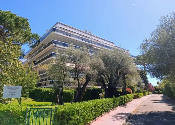 Ara 40m2 Classe Immense Terrasse 35 M2 Piscine Juan Parking