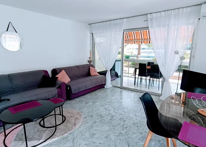 Ara 40m2 Classe Terrasse 35 M2 Piscine Parking * Antibes